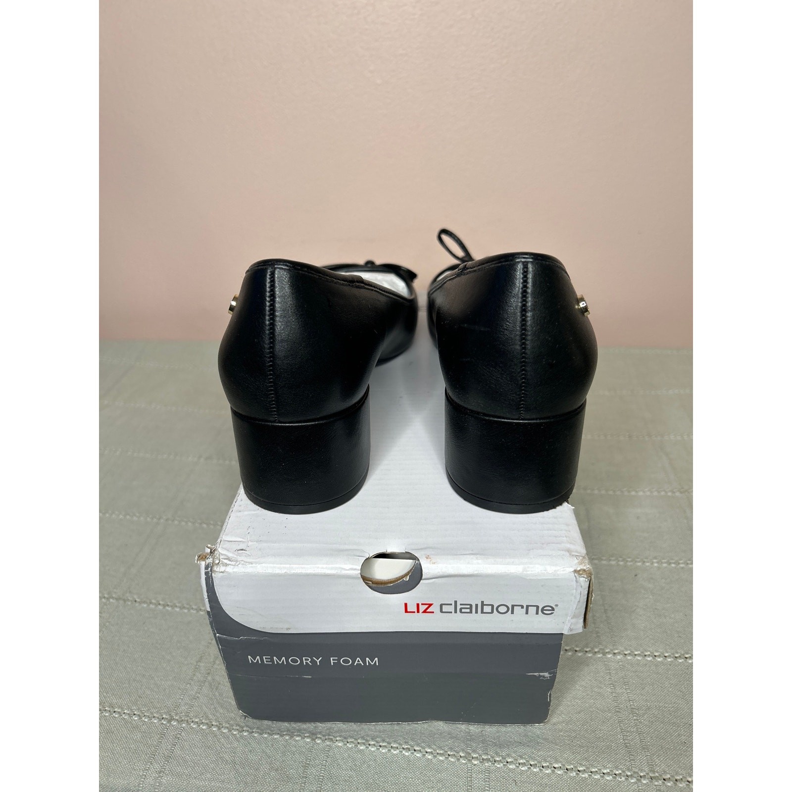 Liz Claiborne Fredson Cap Toe Block Heel Pump Black Multi Size 9.5 Bow Slip-On