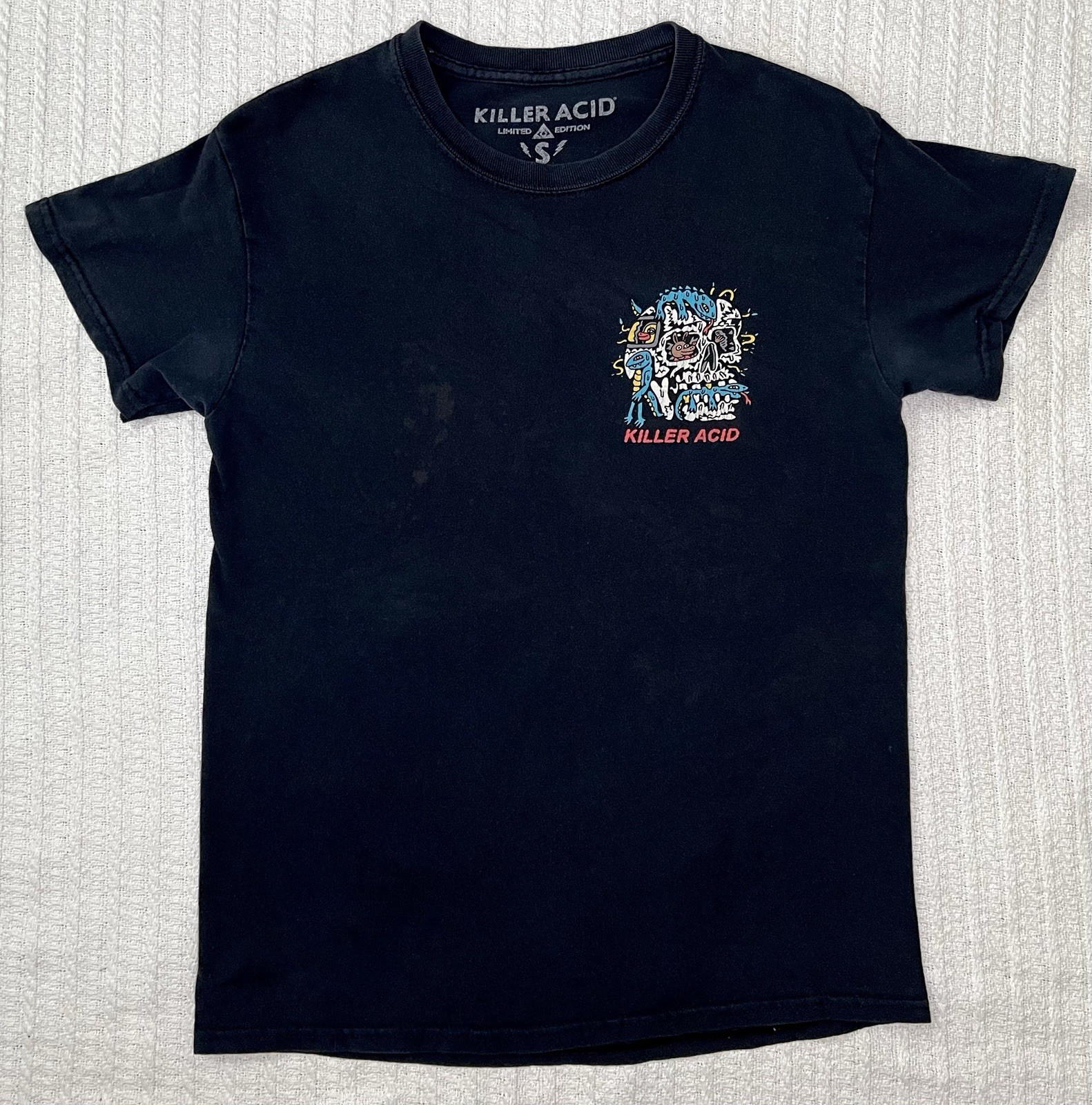 Killer Acid Mens Graphic Shirt The World Goes On After We’re Gone SM 18” X 25”