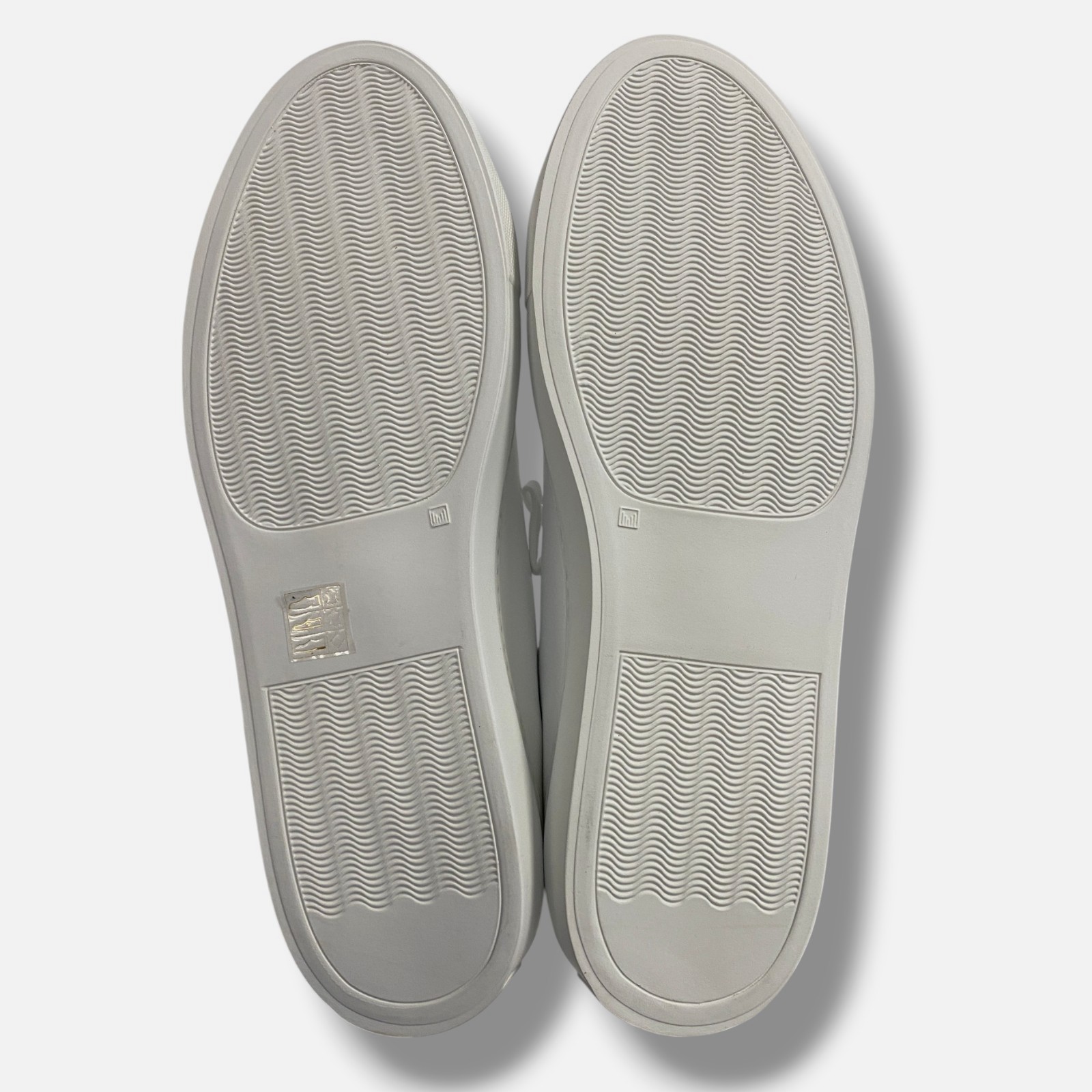 Common Projects Womens White Achilles Leather Sneaker Shoes Size 41