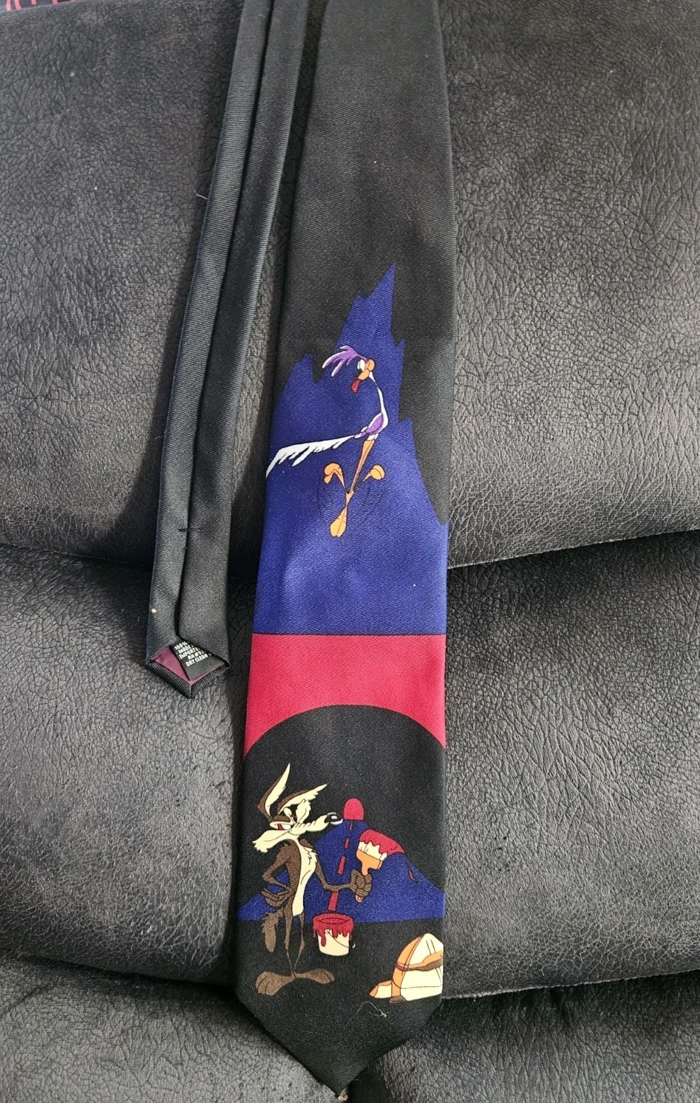 Vtg 90s Looney Tunes Neck Tie Wylie E Coyote Roadrunner *meep meep* 55″×3.75