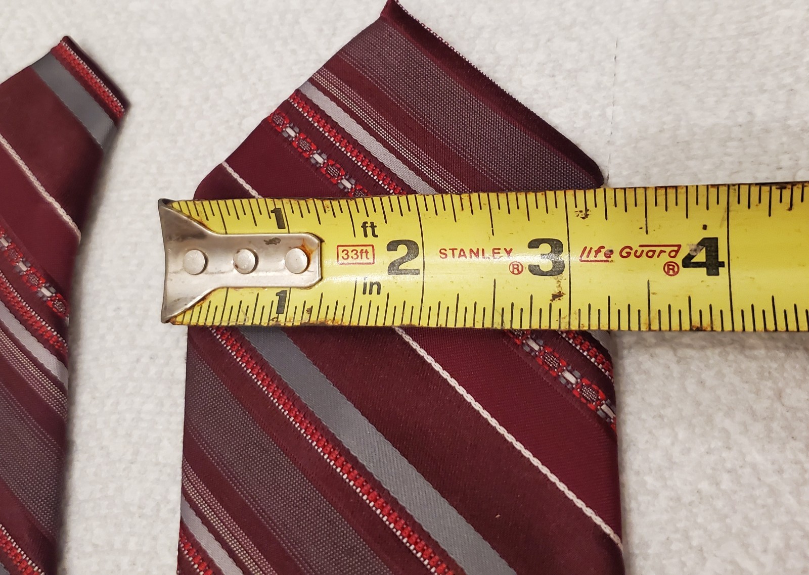 Vintage BDF Men’s Tie Polyester Maroon Stripe Necktie Excellent 3 1/2″ X 53″