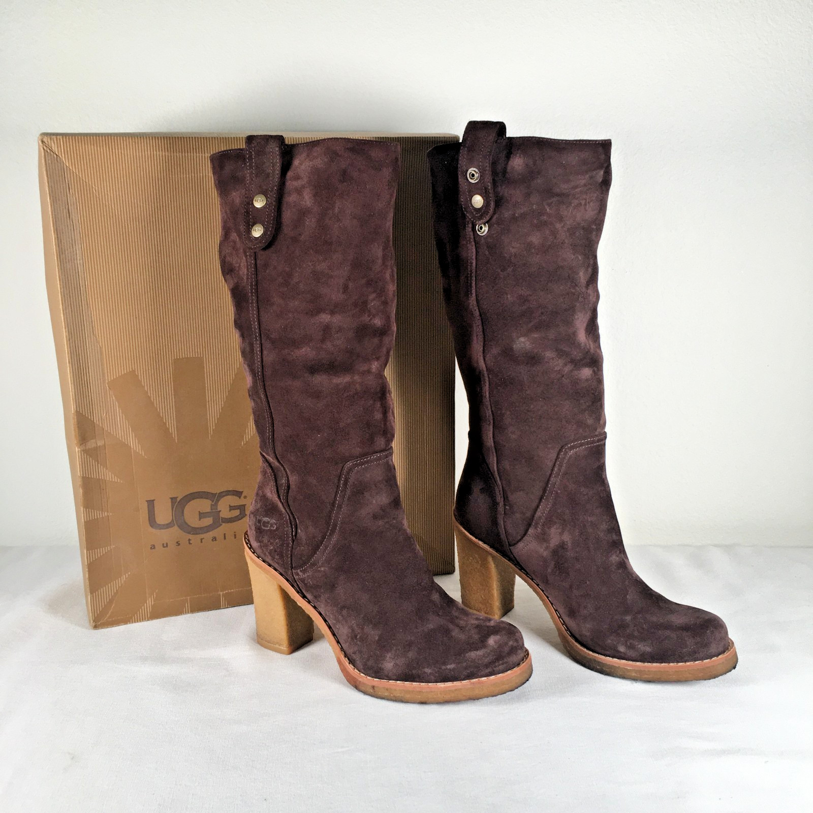 UGG Australia Chocolate Suede Leather Knee High Heel Boot Pull-On Women’s 8