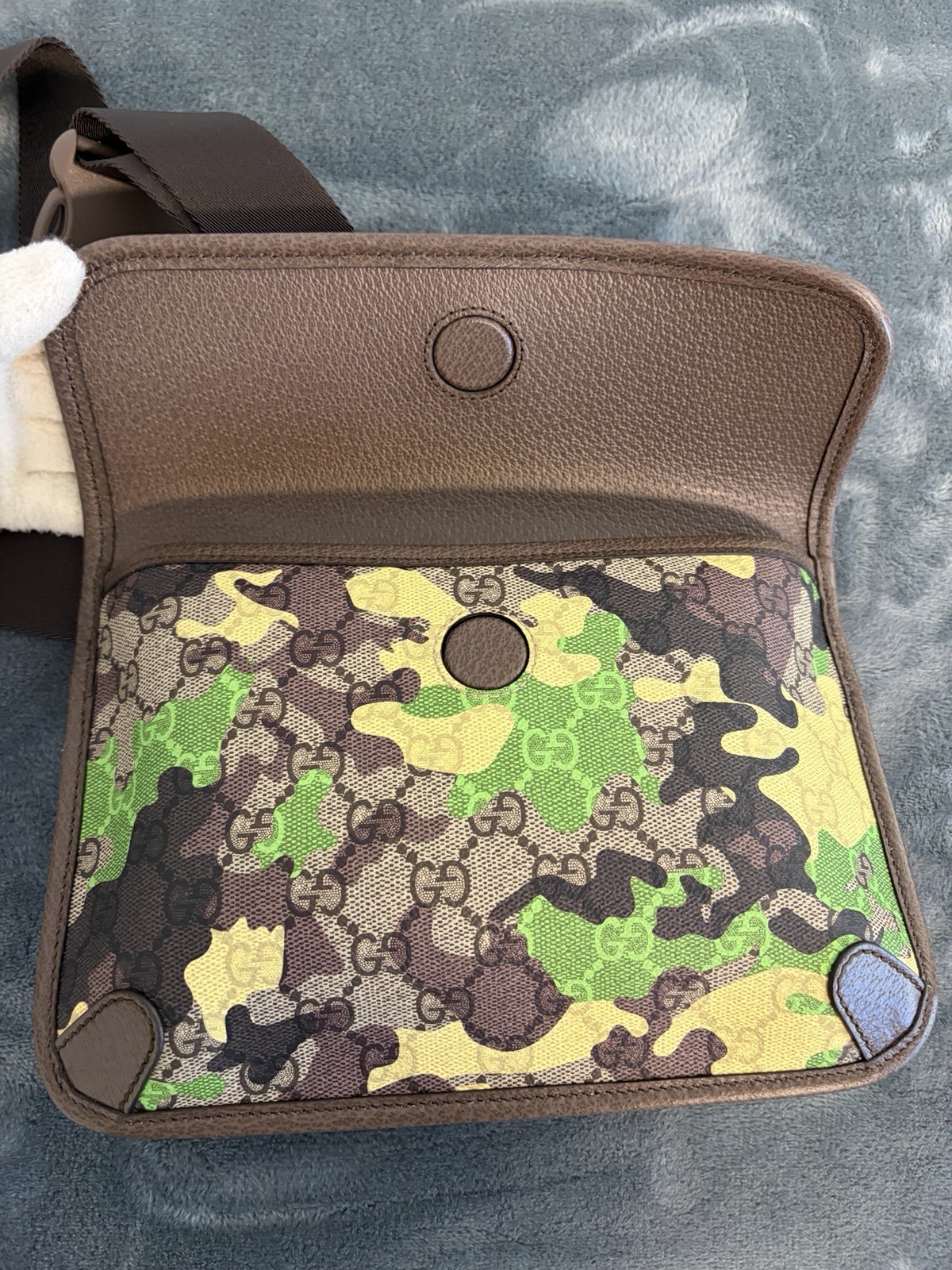 Brand New Gucci GG Supreme Monogram Camouflage Belt Bag Green/Yellow