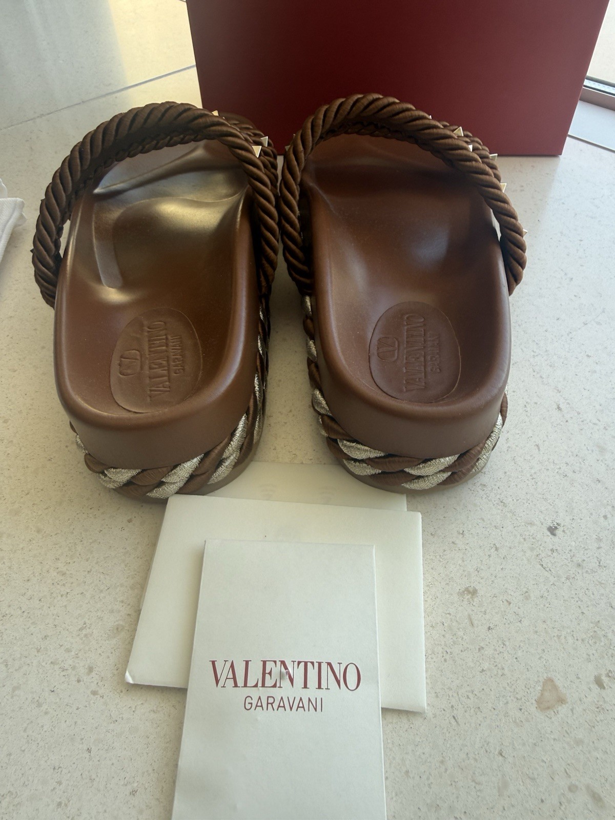 Valentino Garavani Women’s Rockustd Slide Sandals Shoes Size US 6