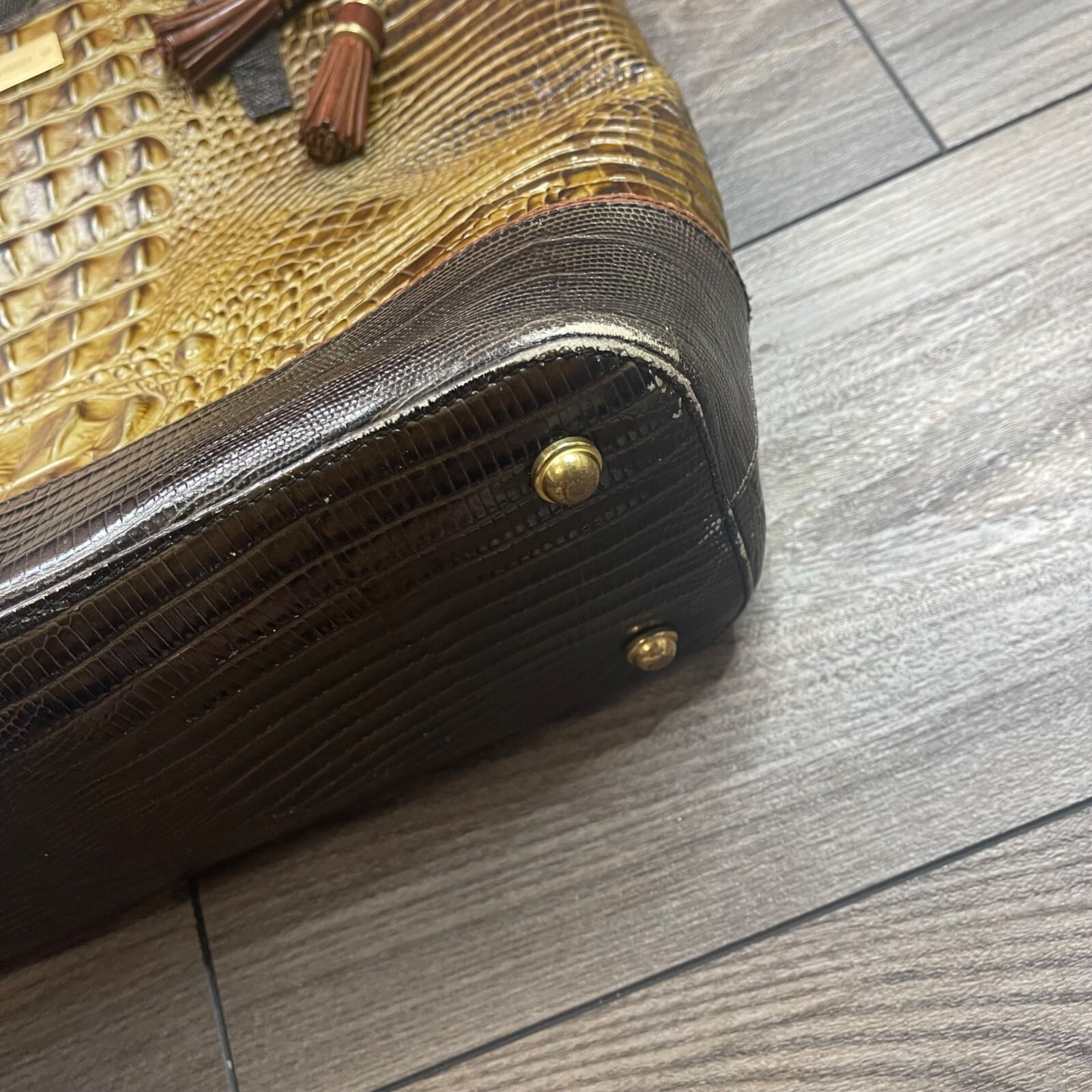 Brahmin Gold Medium Asher Tote Croc-Embossed Leather 16″ W X 10.25″ H X 5″ D FLA