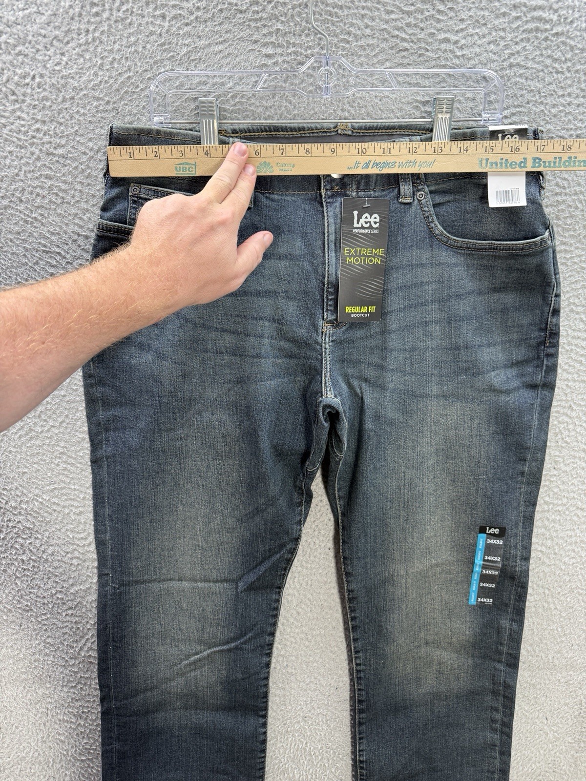 Lee Jeans Mens 34×32 Blue Extreme Motion Regular Fit Bootcut Distressed NEW
