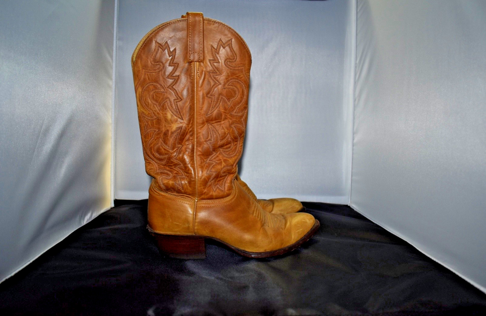 J. Chisholm Carmel Leather Cowboy Boots Mens Size 9 D