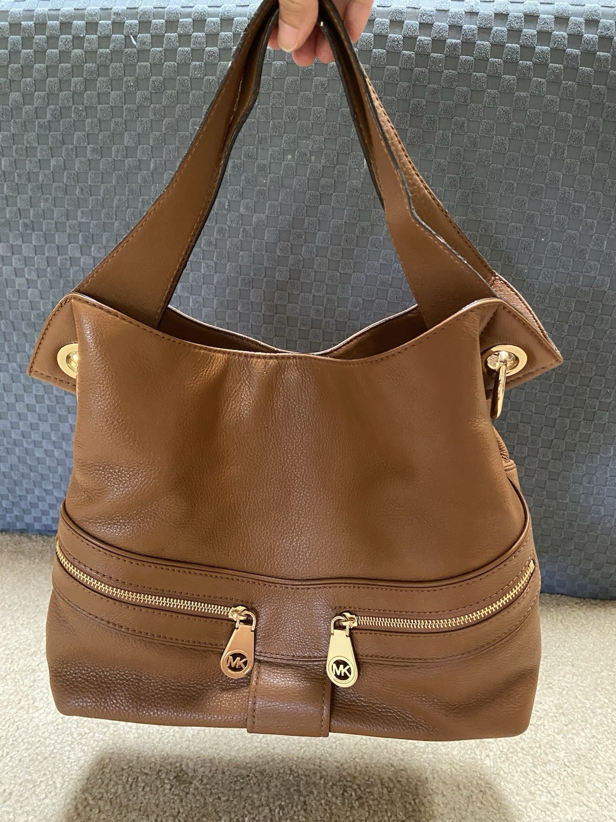 Michael Kors Brown Pebbled Hobo Shoulder Bag Gold Hardware Zip, Pockets