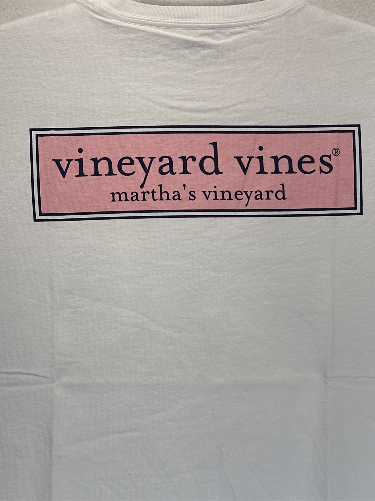 Vineyard Vines Men’s Large Classic Logo Box White Cap Pocket T Short Sleeve NWT