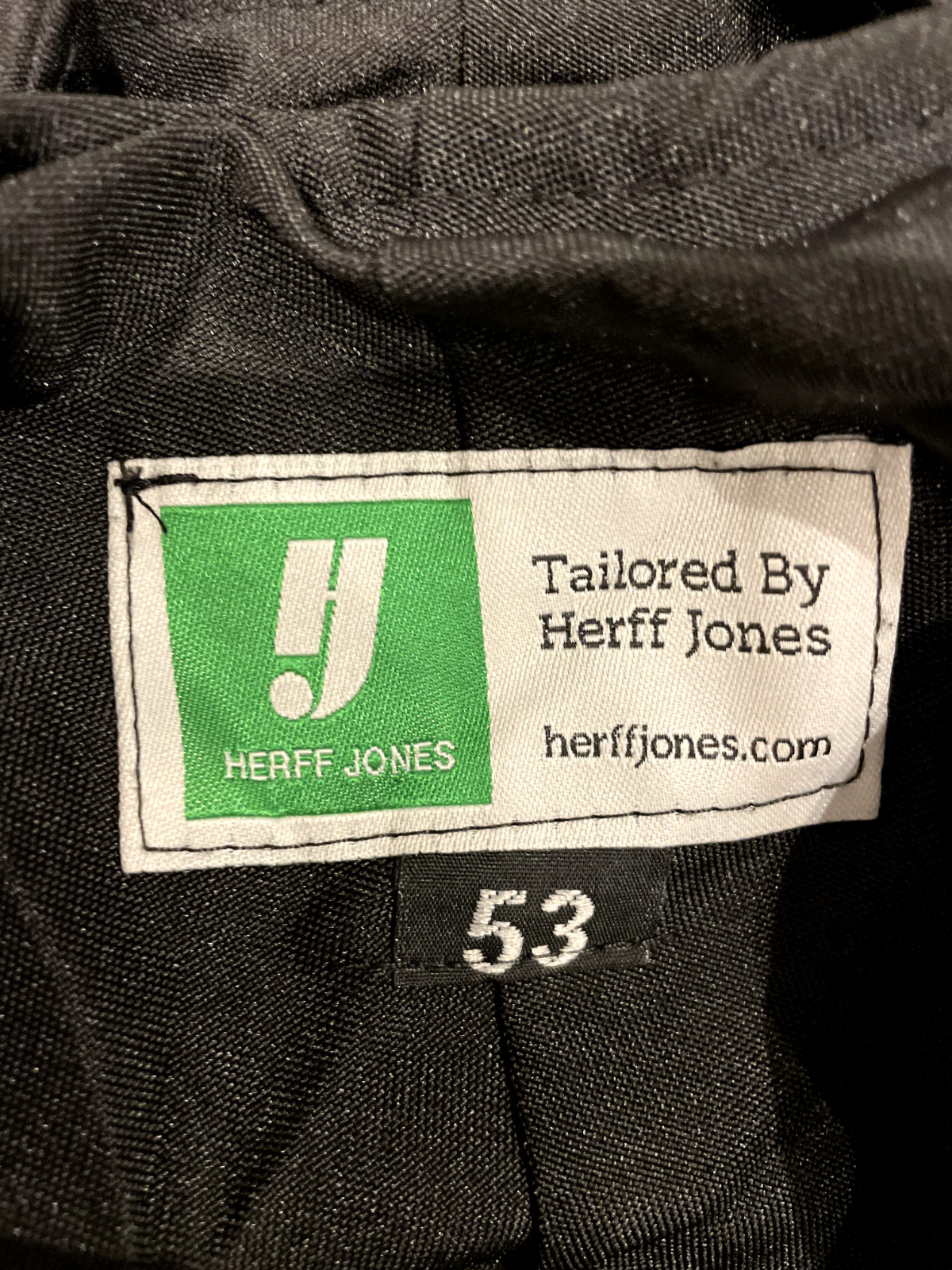 USC Bachelors Graduation Gown Herff Jones Black – Multiple Sizes