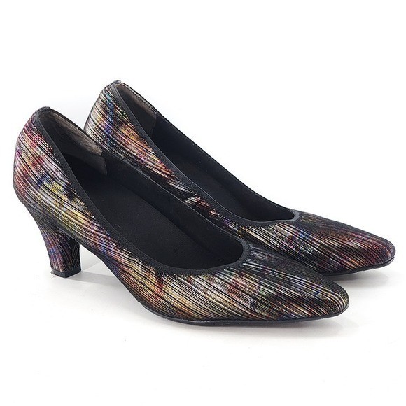 ROS HOMMERSON Karat Shimmer Rainbow Pump Removable Insole Metallic