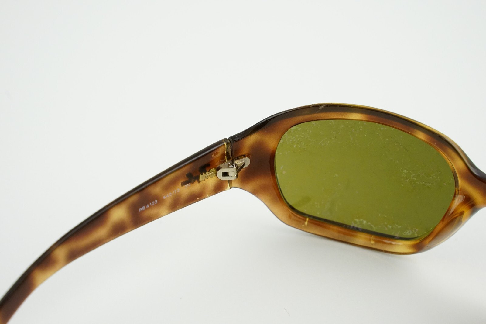 RARE FRAMES RB 4123 Ray-Ban Tortoise Brown Sunglasses 642/73 3N