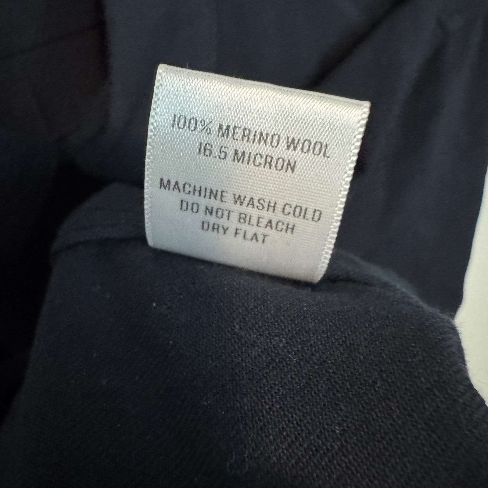 Outlier S262 Allwool Two Pocket Shirt Mens Small Navy Merino Wool Long Sleeve