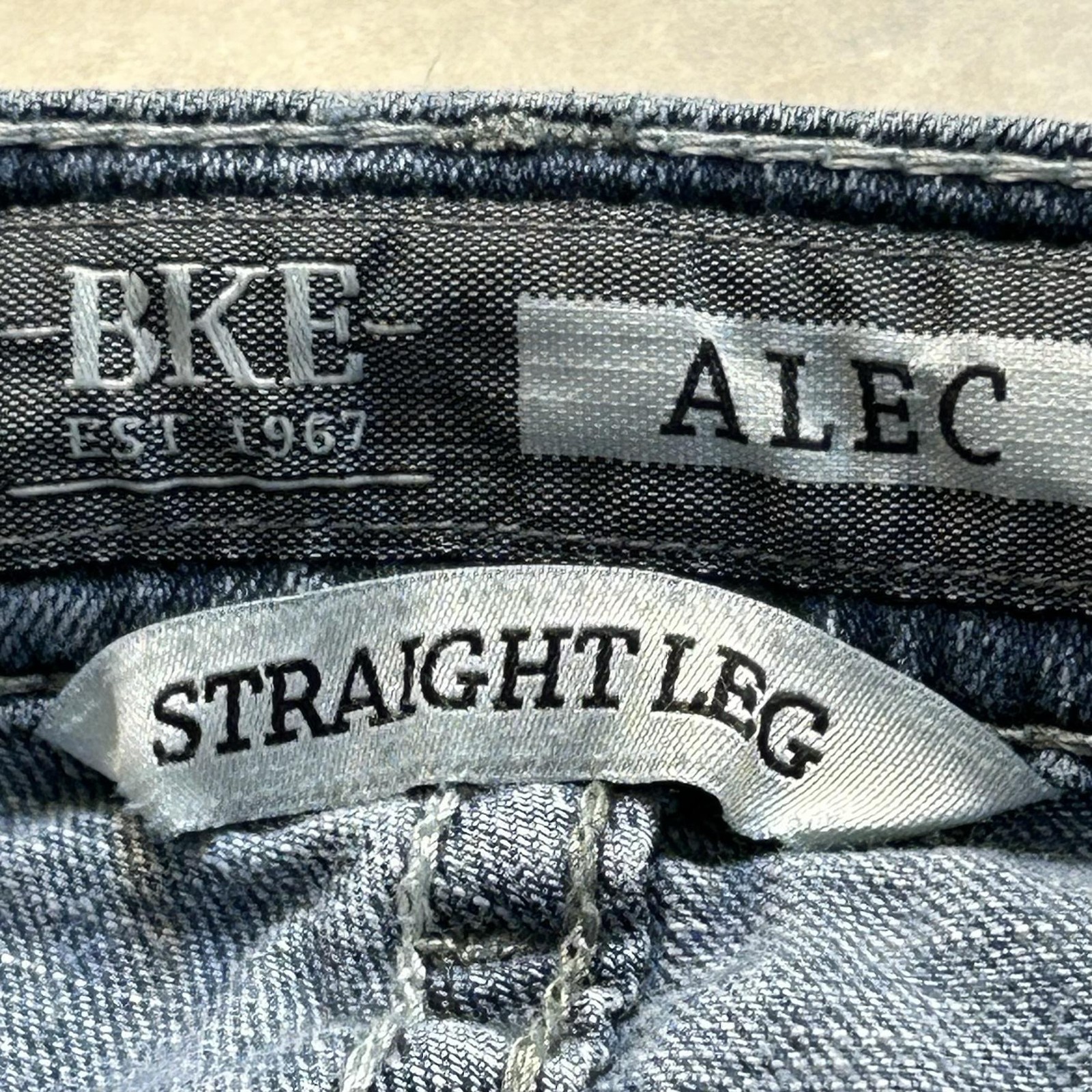 BKE Alec Jeans Mens 34×29 Blue Straight Leg Stretch Medium Wash Denim Casual