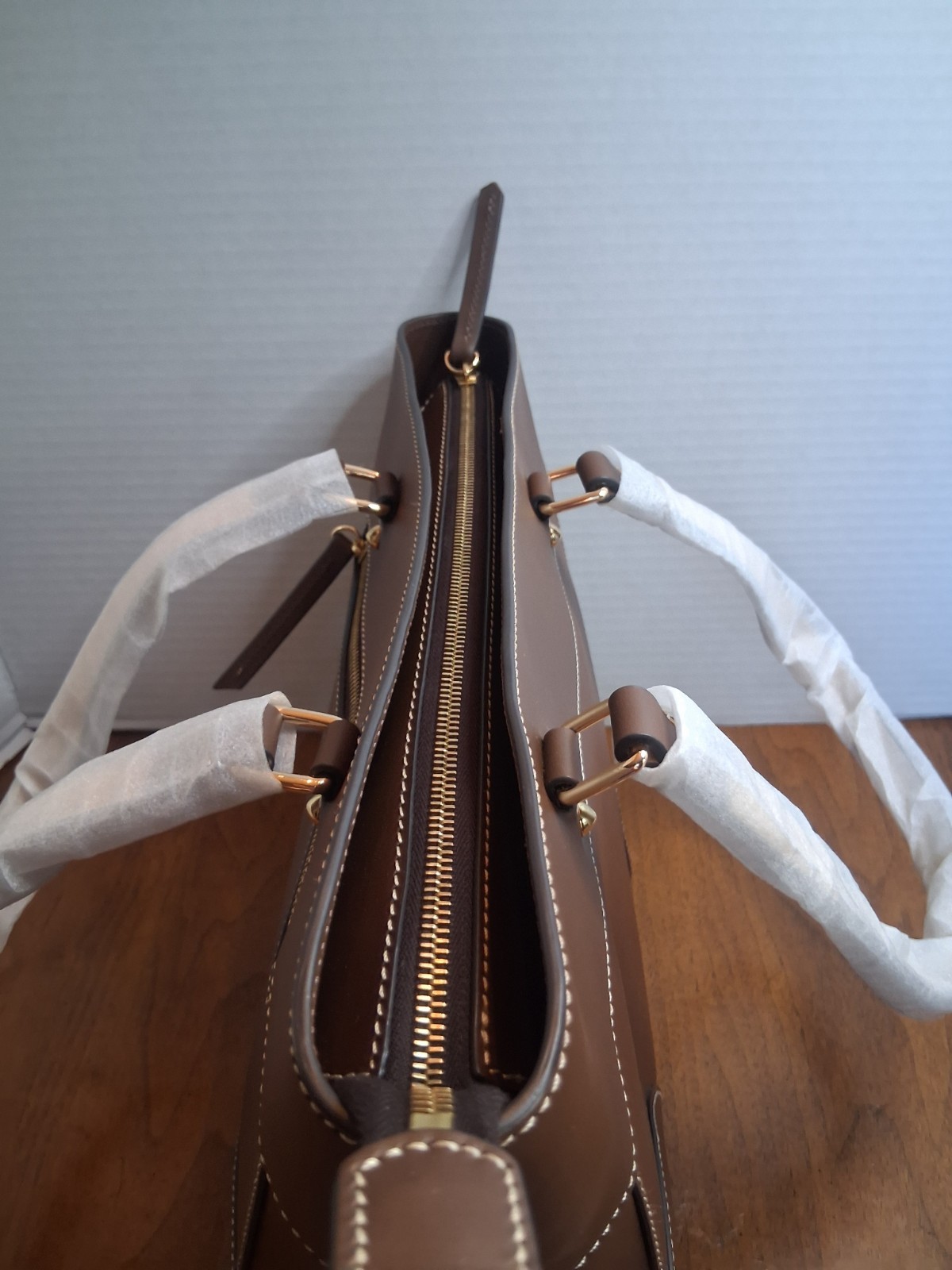 Dooney & Bourke Brown Satchel Top Handle Zip Gold Hardware Red Lining