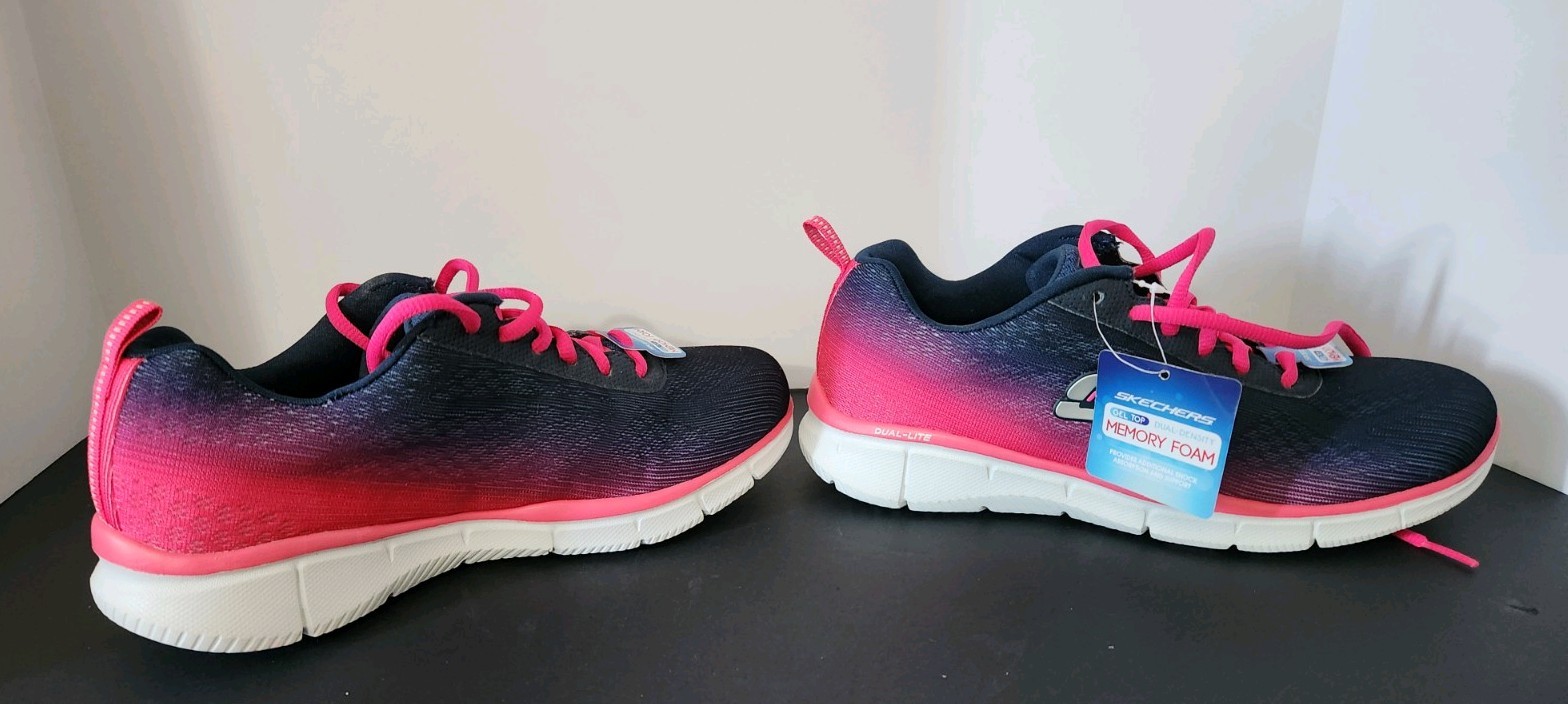 Skechers Dual Lite Gel Top w Memory Foam Soles Navy Pink Ombre Upper Womens Sz 8
