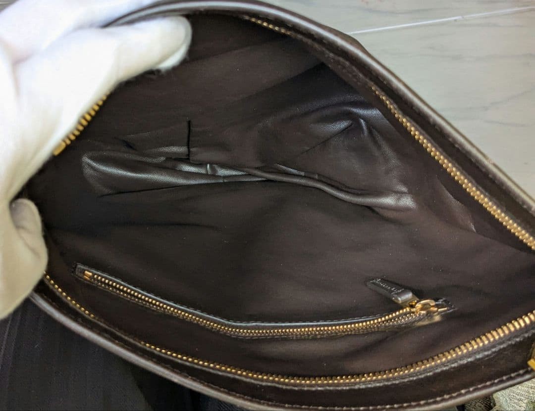 Bottega Veneta Dark Brown Leather Twist Handbag Leather