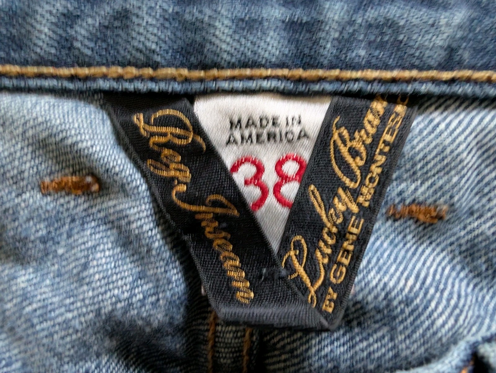 Vintage Lucky Brand Jeans Straight Fit – Size 38×32, Gene Montesano, Made in USA