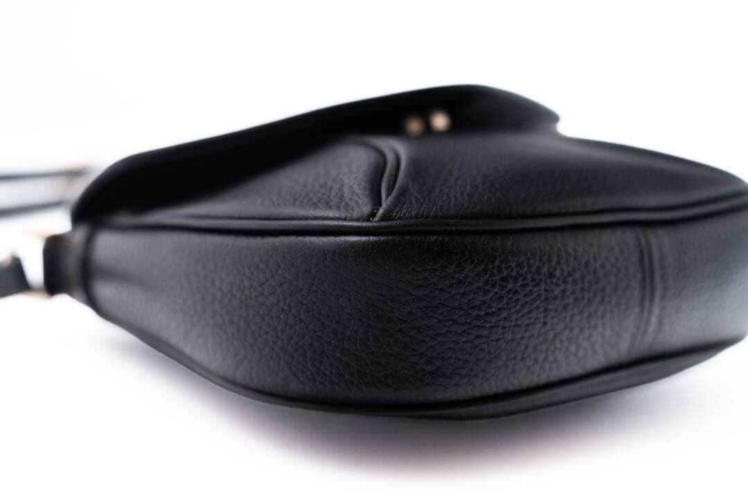 Burberry Vintage Black Leather Shoulder Bag Gold Hardware Women 20cm 19.5cm