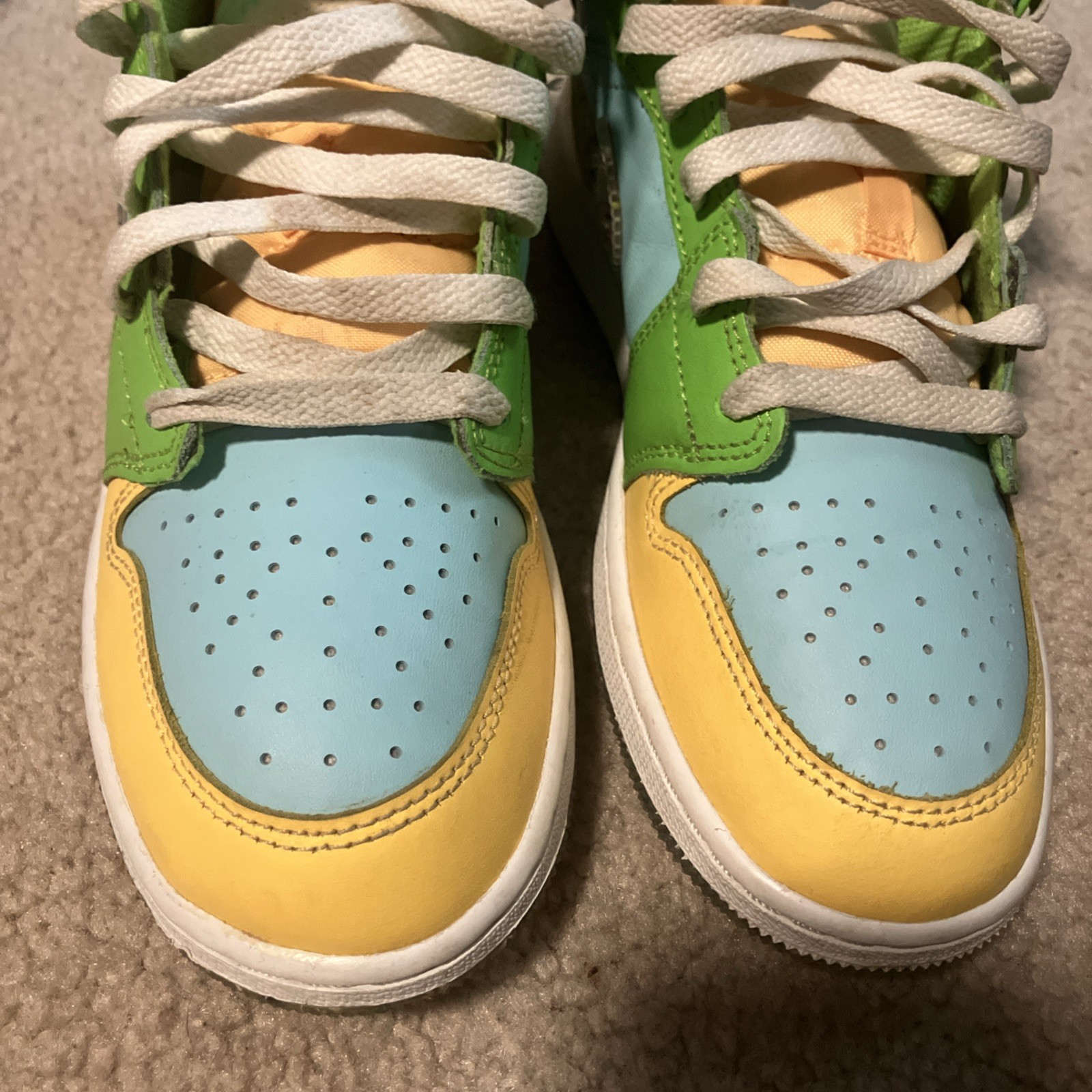 Nike Air Jordan 1 Mid SE Recycled Grind GS Size 4.5Y Glacier Ice Blue DX4368 400