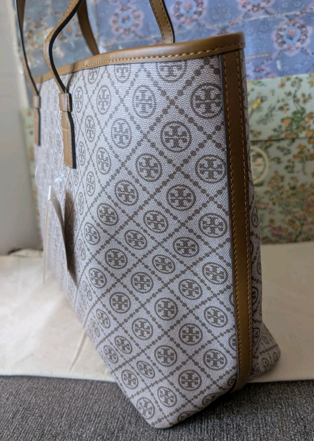 TORY BURCH T MONOGRAM CANVAS TOTE BAG size Large NWT