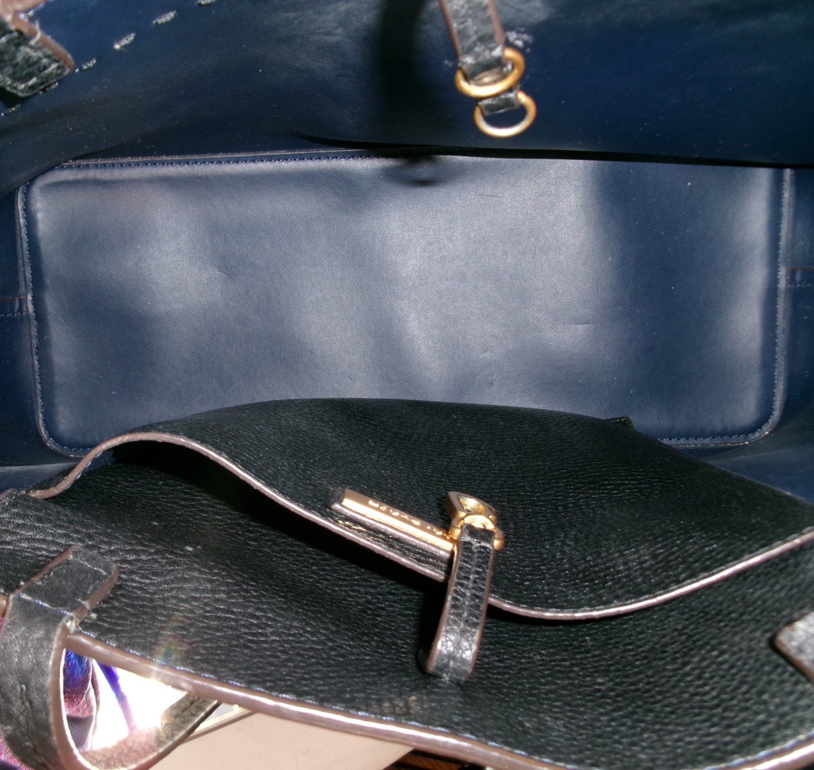 Tory Burch McGraw Pebbled Leather Large Tote with Logo and Tassel In Black