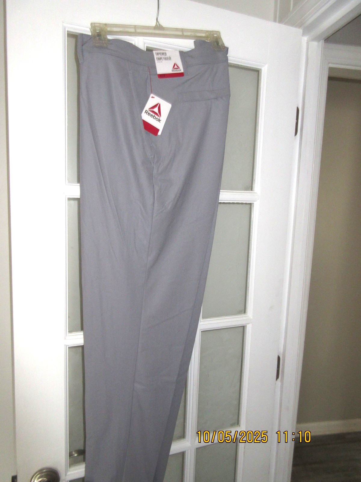 NWT Reebok Men’s Anchor Five Pocket Pants 40×32 Sleet Tapered Wicking
