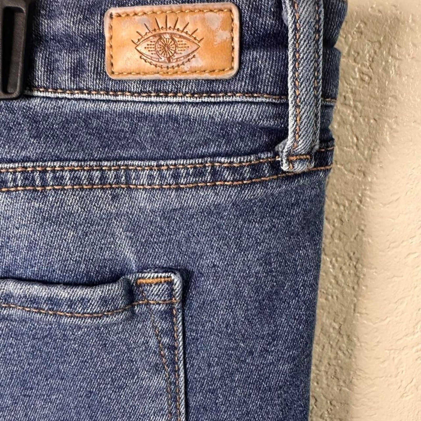 Sofia-b Women’s Blue and Navy Jeans