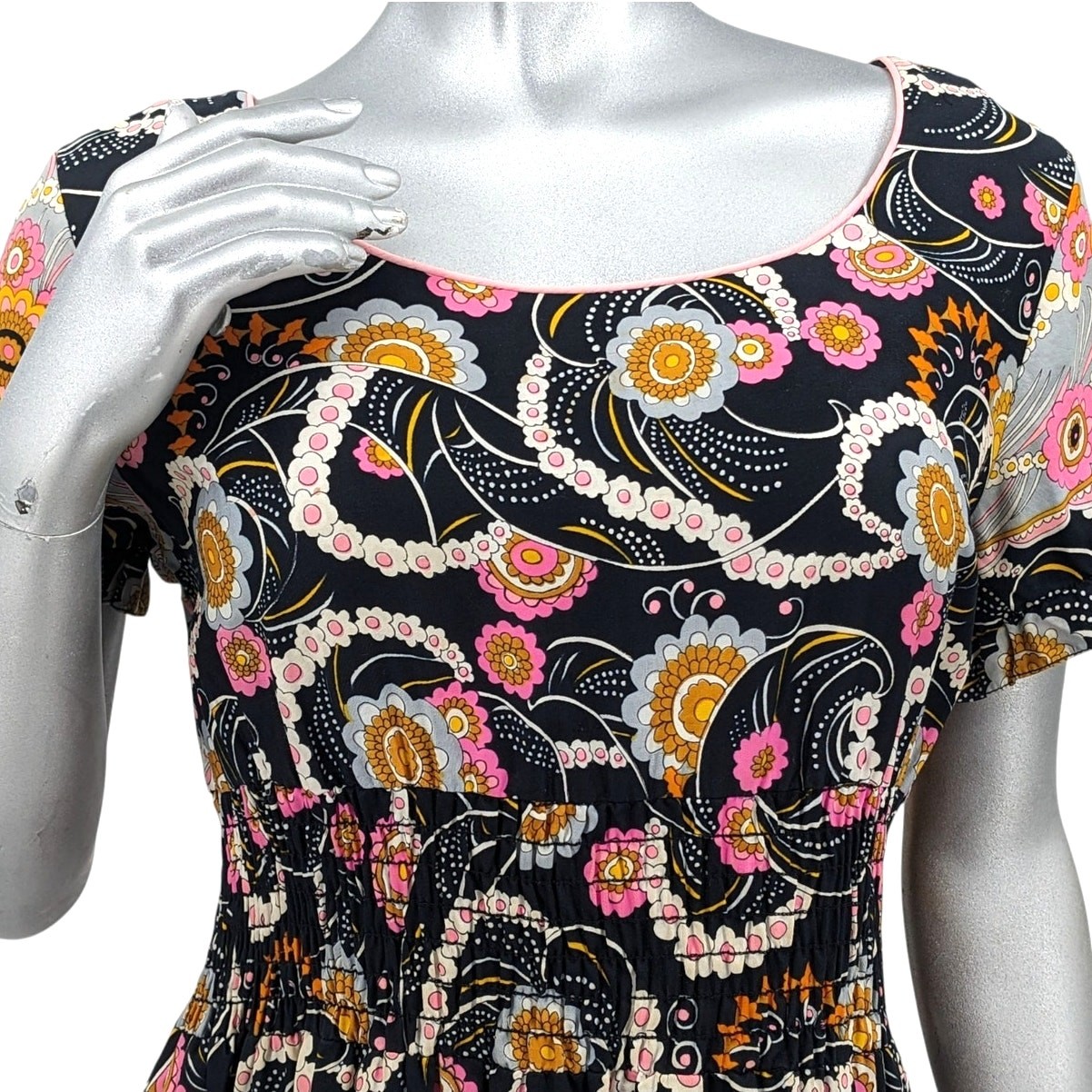 SALE! DIAMOND TEA GOWN Loungewear Maxi Dress Vintage 1970’s Psychedelic Floral