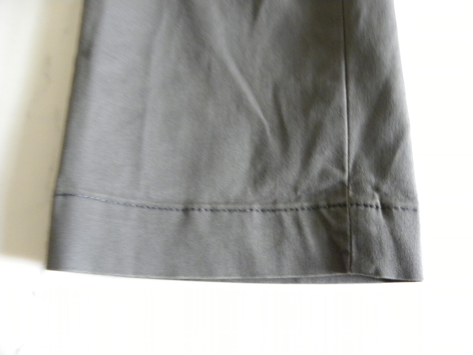 Banana Republic Aiden Slim Fit Chino Pants Men’s 32×30 Dark Gray Greenish