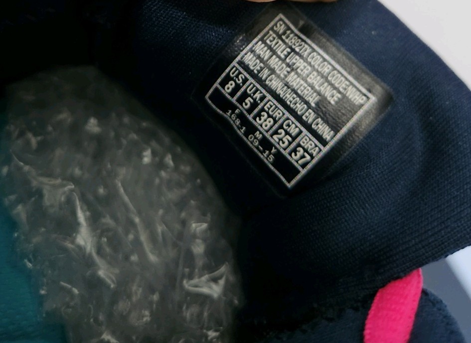 Skechers Dual Lite Gel Top w Memory Foam Soles Navy Pink Ombre Upper Womens Sz 8