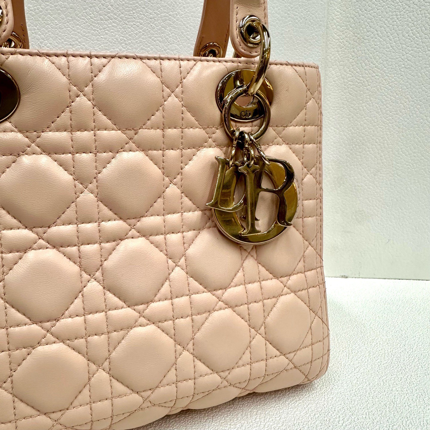 Dior Lady Dior Light Pink Lambskin Cannage Top Handle Crossbody Bag auth