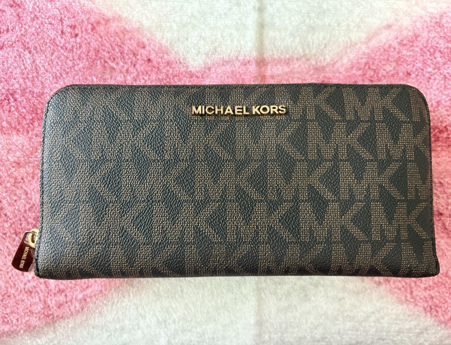 Michael Kors Women’s Brown Logo Zip-Around Wallet Credit Card Organizer