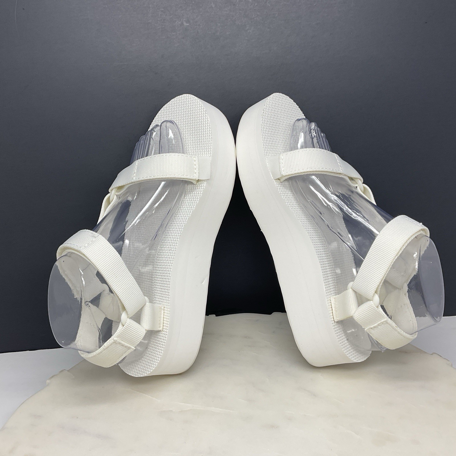 Teva Flatform Universal Sandals Womens Size 8 White Strappy Chunky Platform