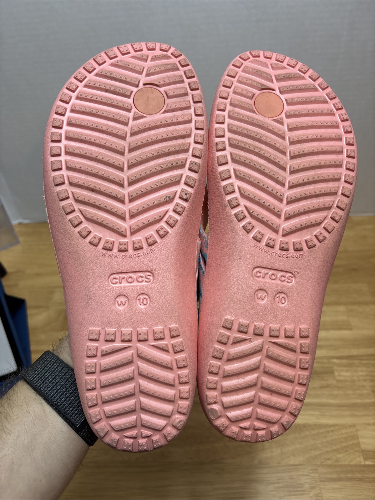 Croc Kadee II Flip Flop Woman Size 10 Tropical Coral Teal Print Thong Slip On