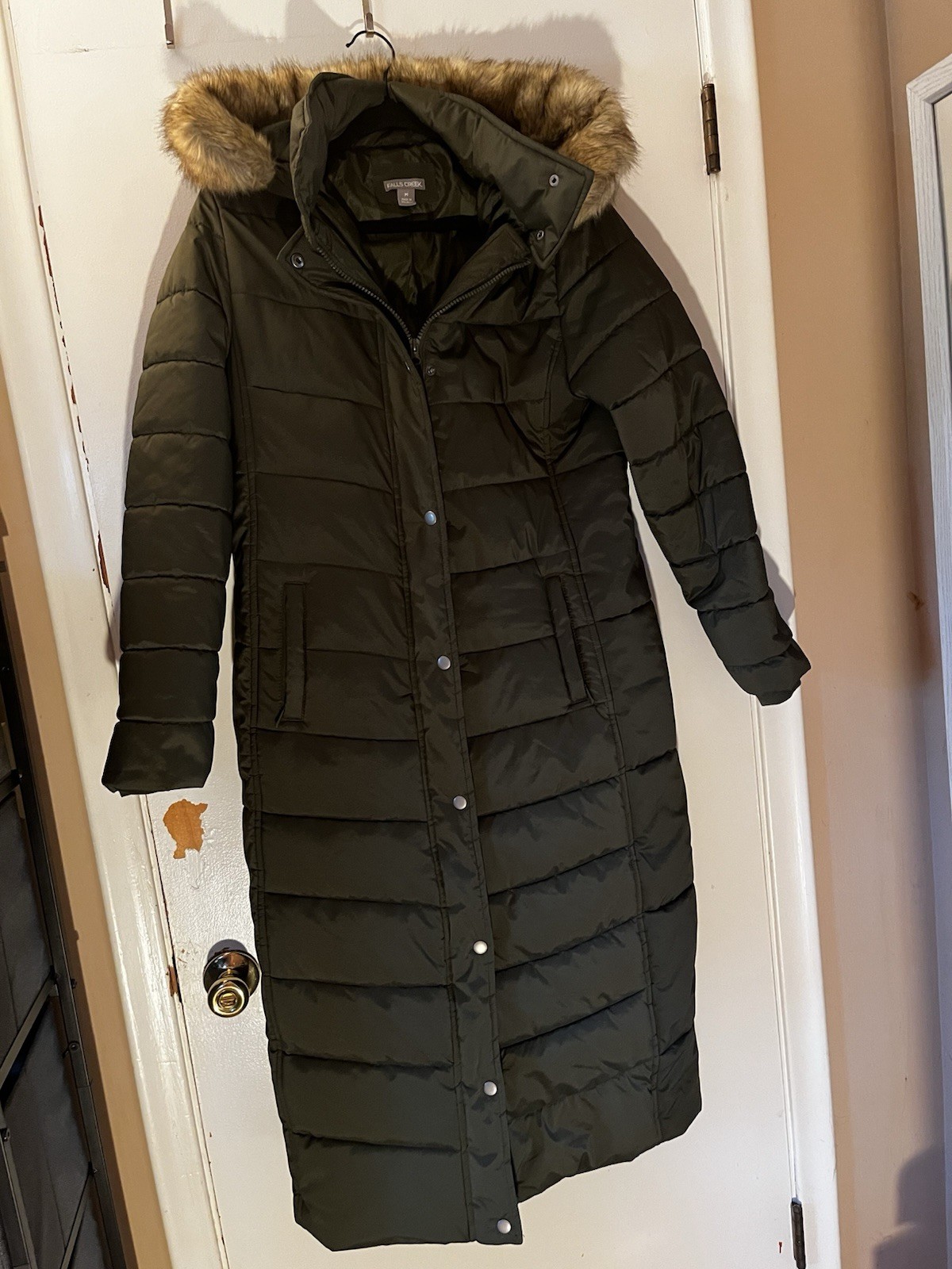 Falls Creek Women’s Long Quilted Puffer Parka with Faux Fur Trim Hood – Size M
