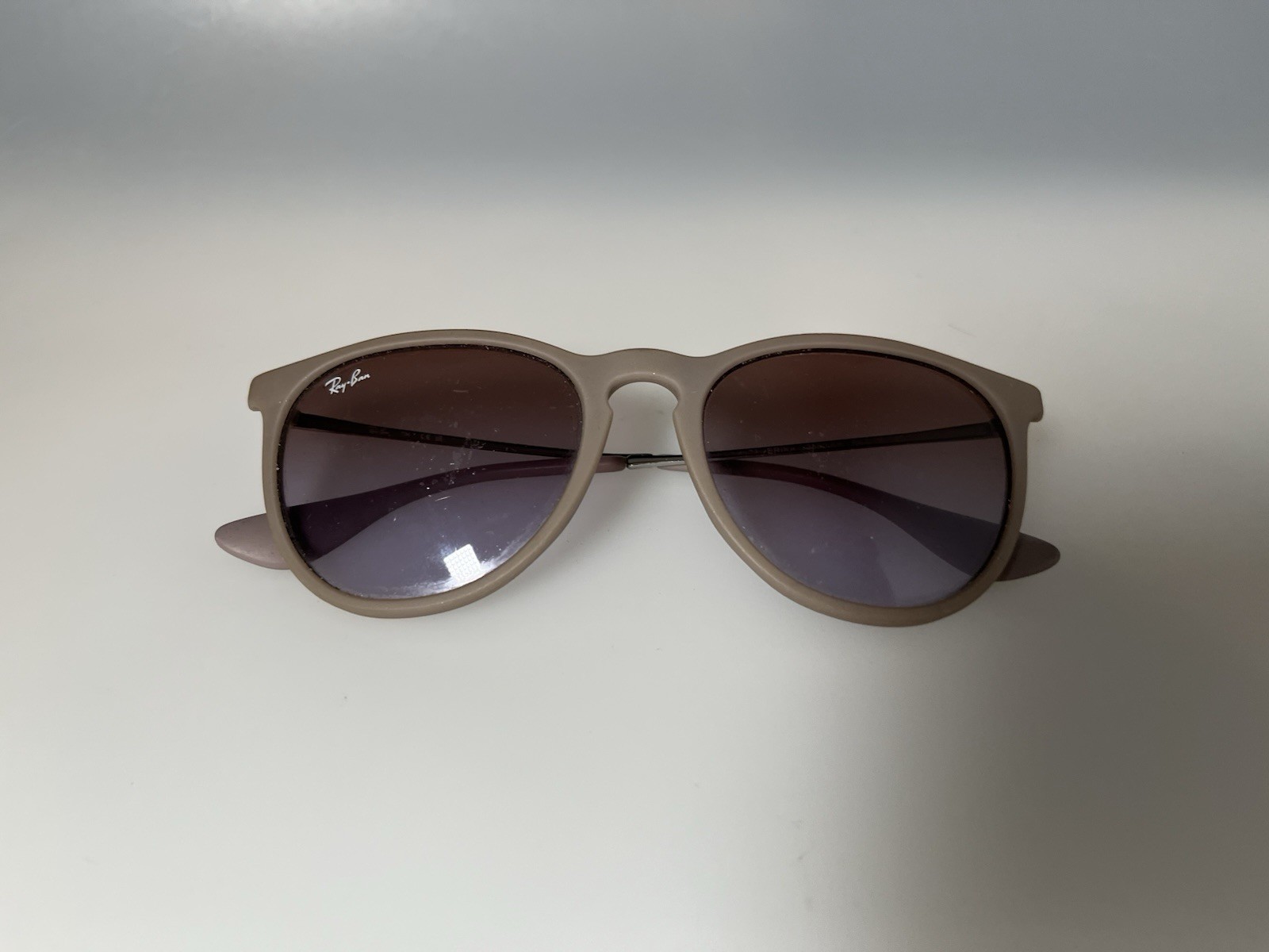 Ray-Ban Erika RB4171 6000/68 Beige Round Sunglasses FRAME 54-18