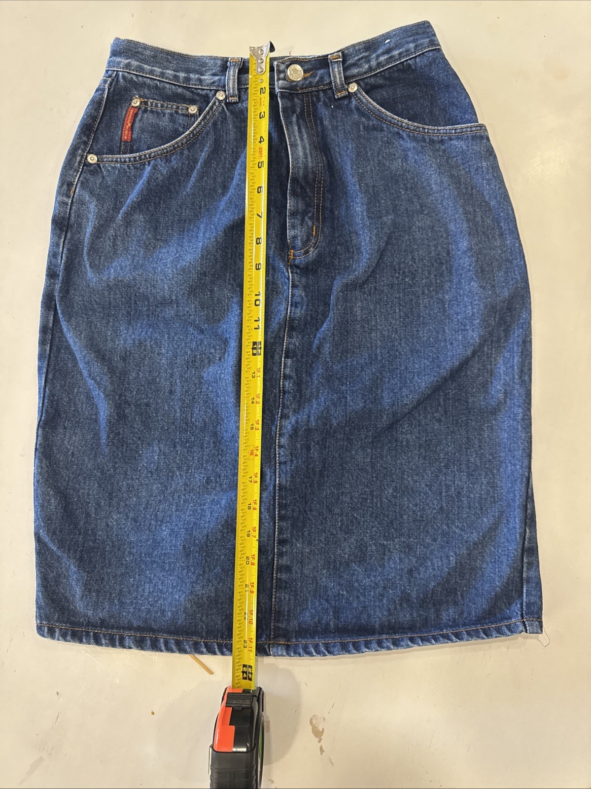 Jordache Studio Women’s Knee Length Denim Jean Skirt Size 8
