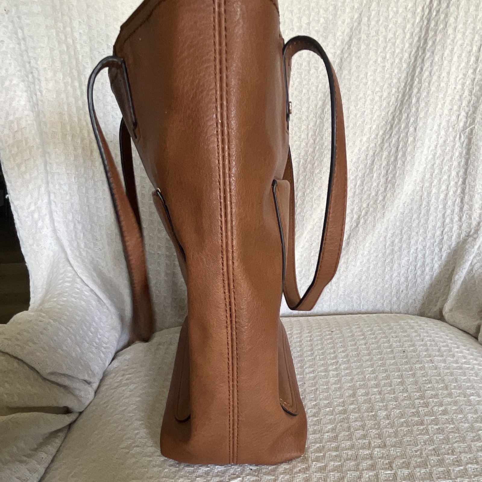 LC Lauren Conrad Brown Tote Bag Zip Top Magnetic Snap Inner Pockets Beige Lined