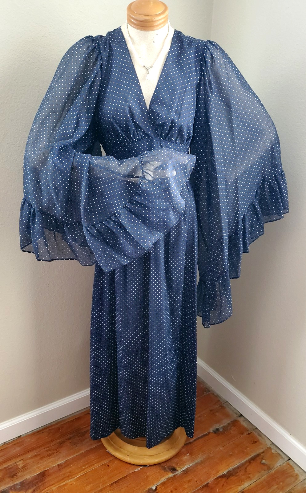 Vintage 70’s BUTTERFLY SLEEVE MAXI DRESS Stevie Nicks Caftan Festival Fairy Boho