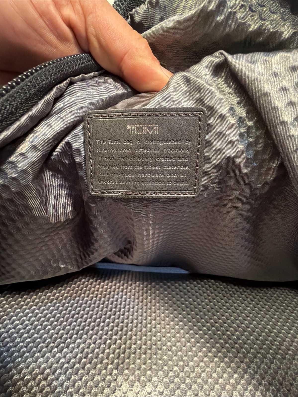 Tumi Alpha Bravo Grissom Travel Duffle Satchel Bag Nylon Black 223358 EXCELLENT