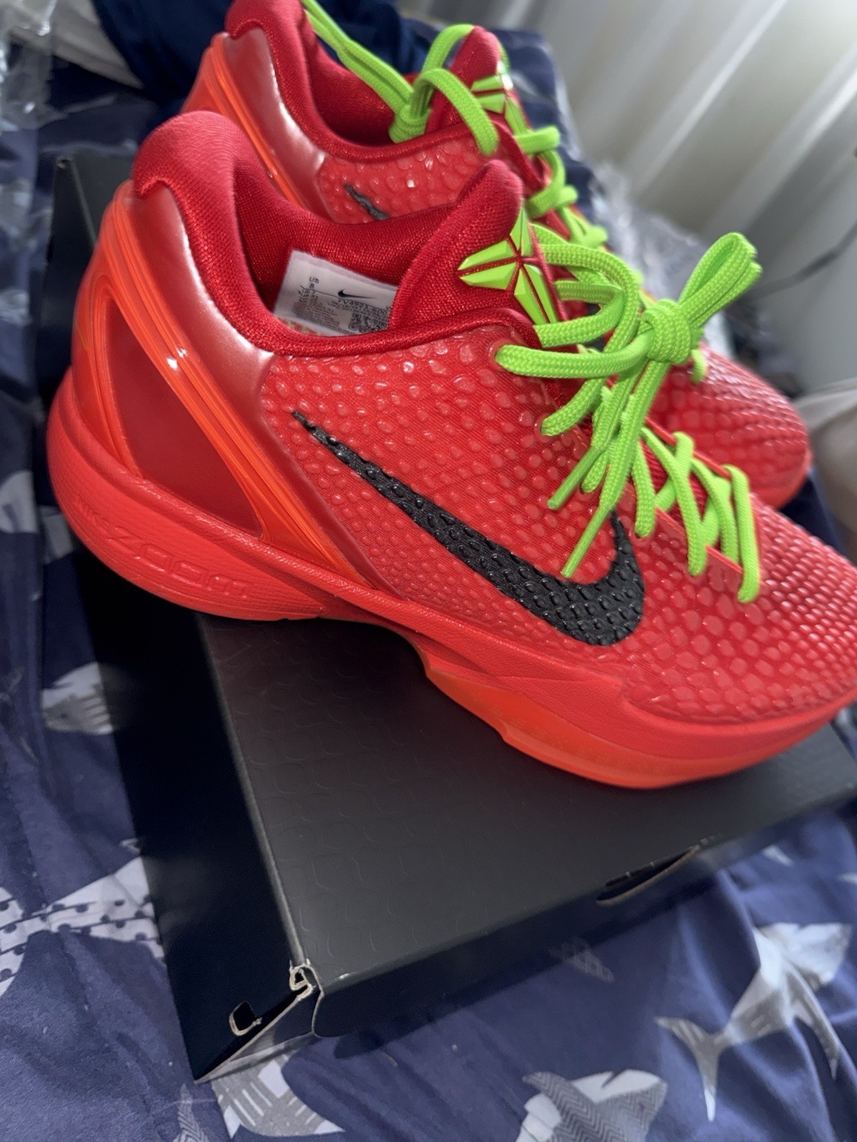 Nike Kobe 6 Protro Low Top Reverse Grinch Bright Crimson/Black FV4921-600