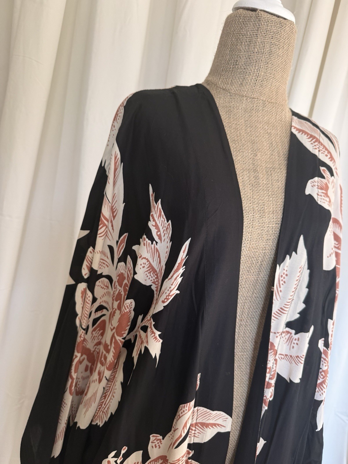 By Anthropologie Long Sleeve Duster Kimono Black+Pink Tropical Flower SZ 2X READ