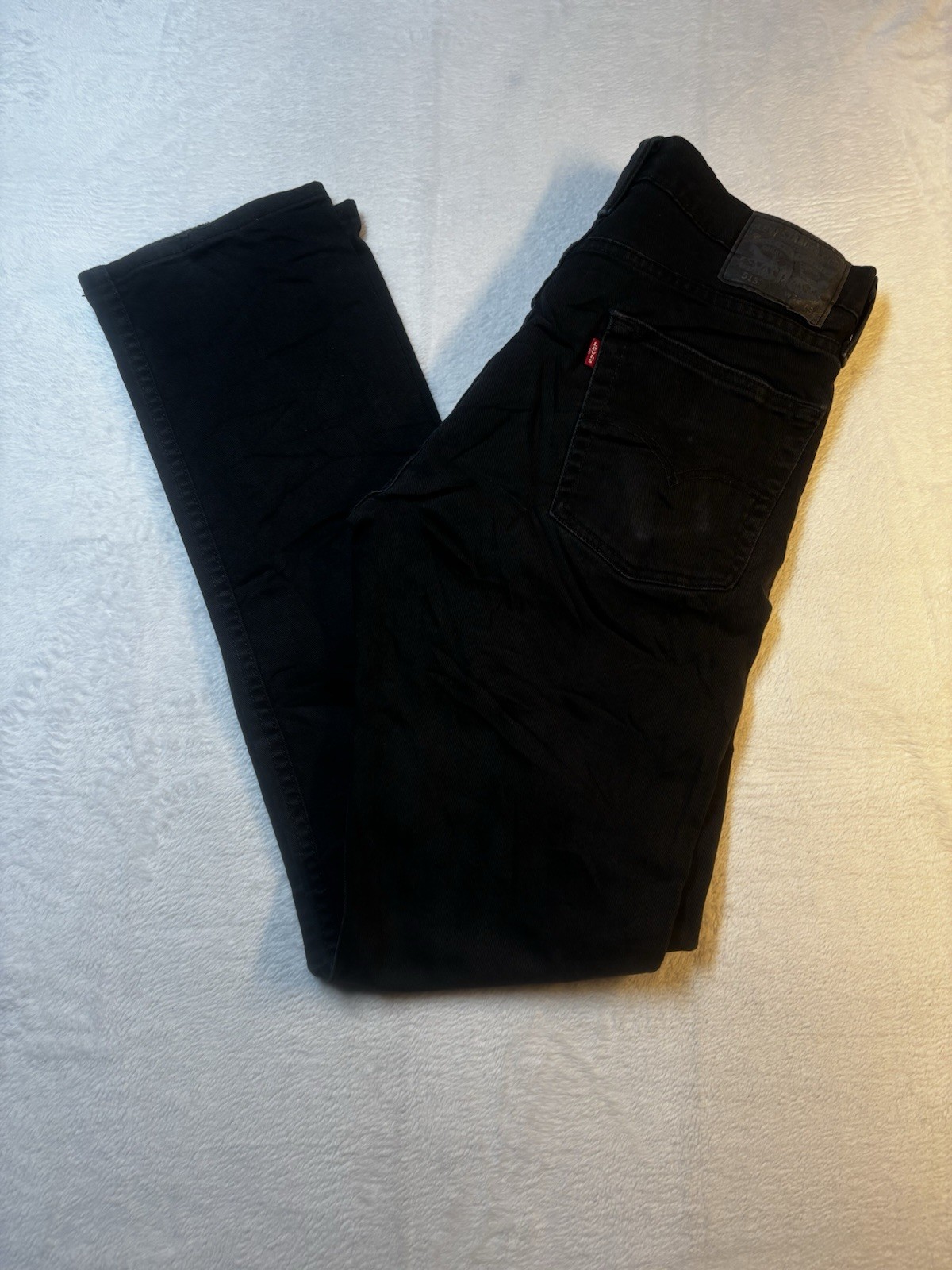 Levi’s 513 Jeans Men’s Size 32×34 Slim Black Denim Straight Leg Thrashed Holes