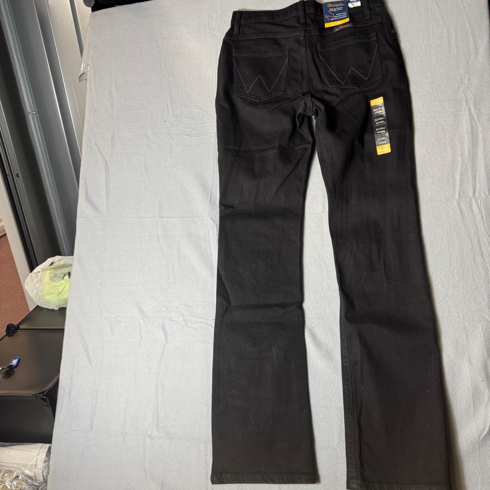 Wrangler Willow Ultimate Riding Jeans Black Bootcut 112337772 Womens 31×36 NWT
