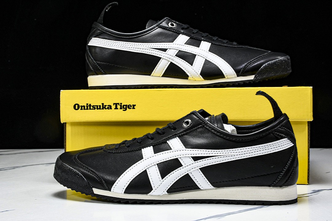 Onits*ka Tiger Mexico 66 SD Black White 1183A872-003 Unisex Size 4-11
