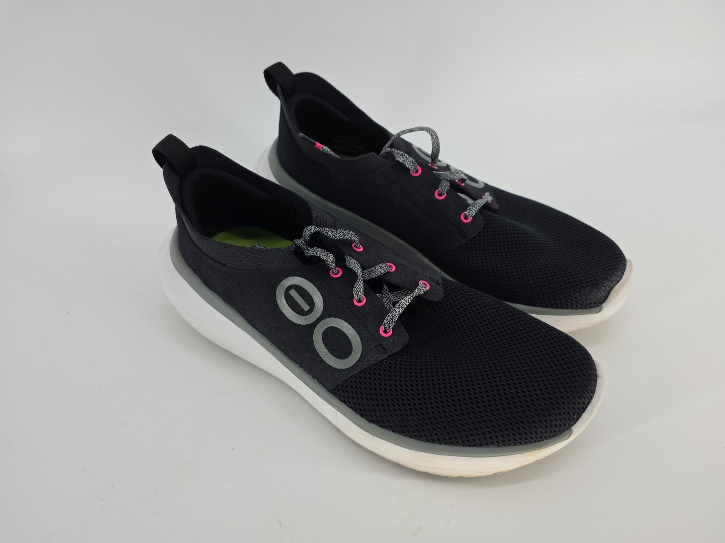 OOFOS OOmy Stride Recovery Comfort Shoes Lace Sneakers Womens Size 11 Black Pink