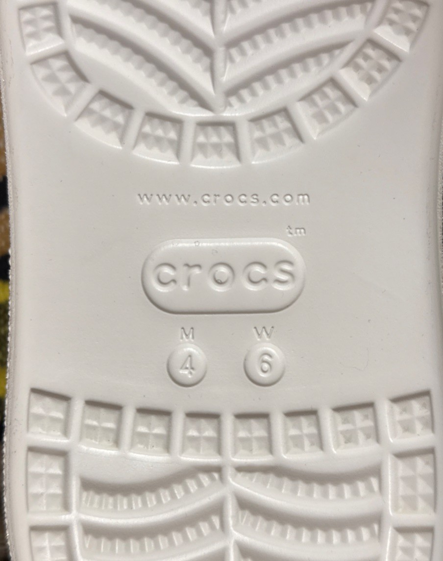 NWT CROCS Care Bears Crush Clog Multicolor Light Up S’allume Sz W6 M4