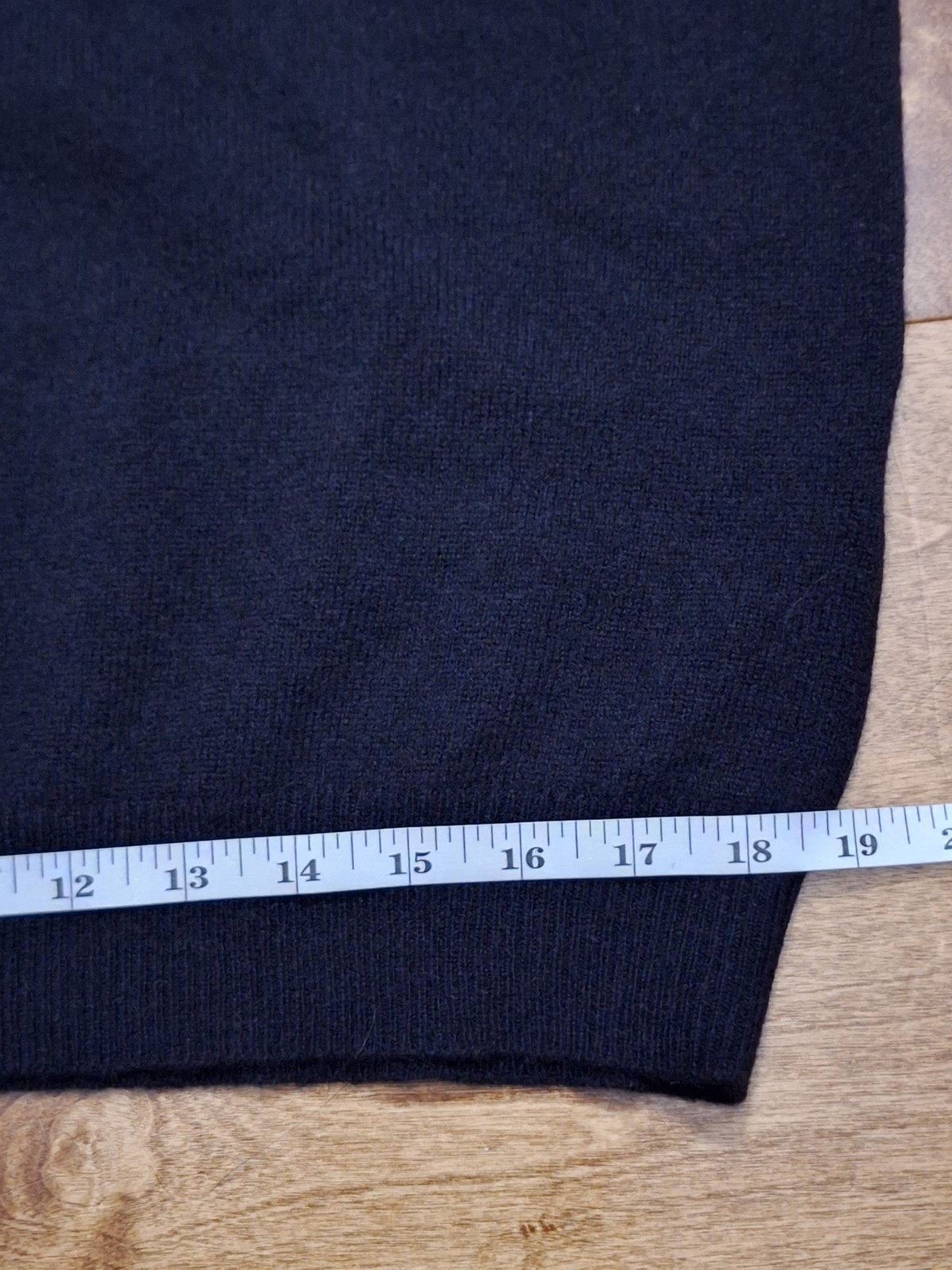 Club Room Cashmere Men’s Large Crew Neck Pullover Black Sweater EUC