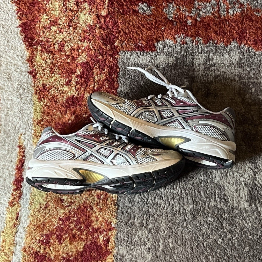 Y2K ASICS Gel Kayano 14 sneakers in white and burgundy with silver accents